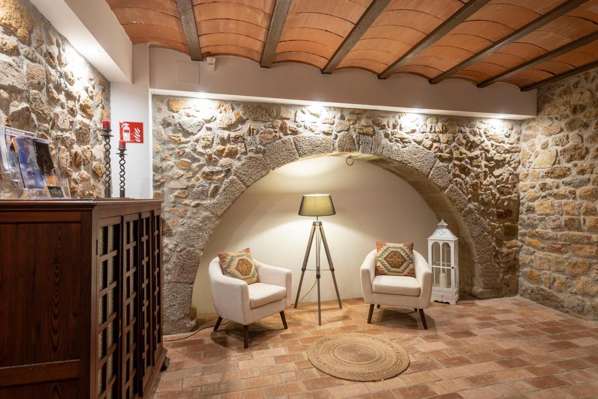 Hostal Can Xicu Capmany Εξωτερικό φωτογραφία