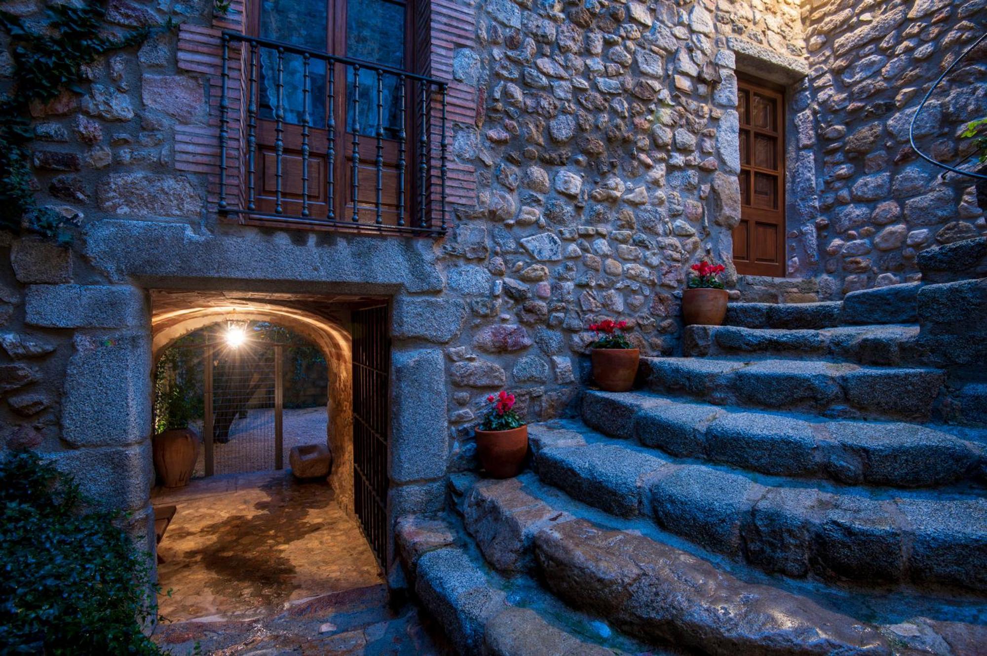 Hostal Can Xicu Capmany Εξωτερικό φωτογραφία