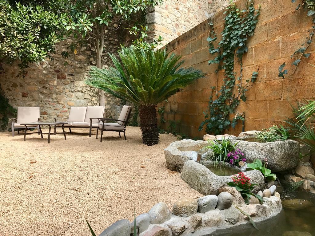 Hostal Can Xicu Capmany Εξωτερικό φωτογραφία