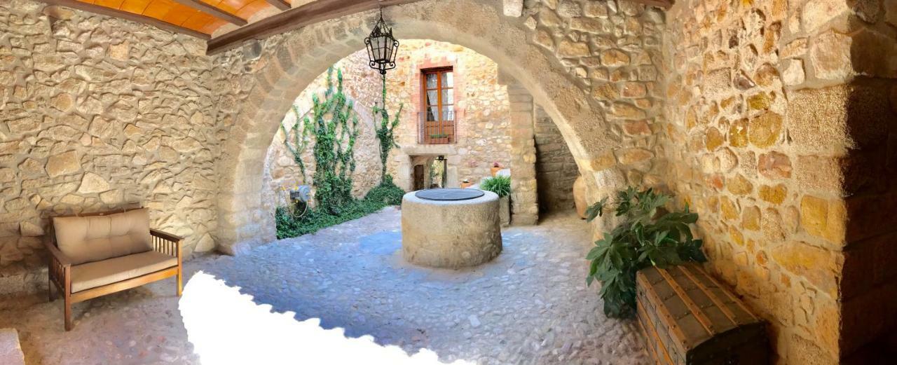 Hostal Can Xicu Capmany Εξωτερικό φωτογραφία